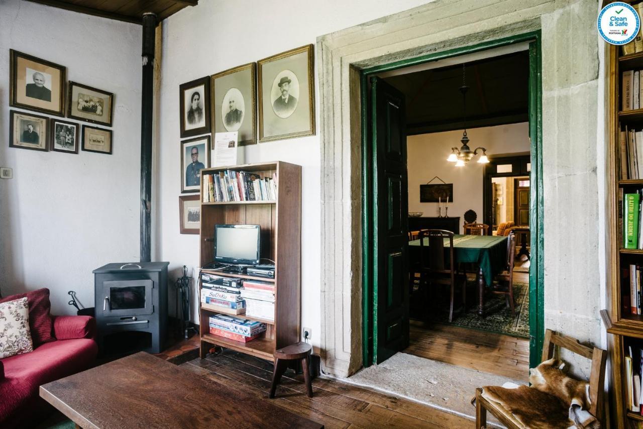 ヴィーラ・ポウカ・デ・アギアル Casa Da Tapa 7ヴィラ エクステリア 写真