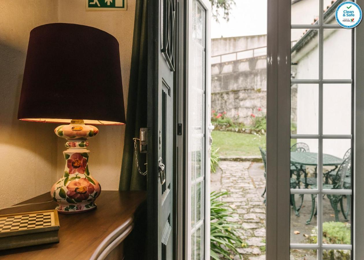 ヴィーラ・ポウカ・デ・アギアル Casa Da Tapa 7ヴィラ エクステリア 写真