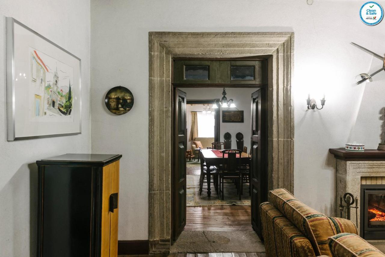 ヴィーラ・ポウカ・デ・アギアル Casa Da Tapa 7ヴィラ エクステリア 写真