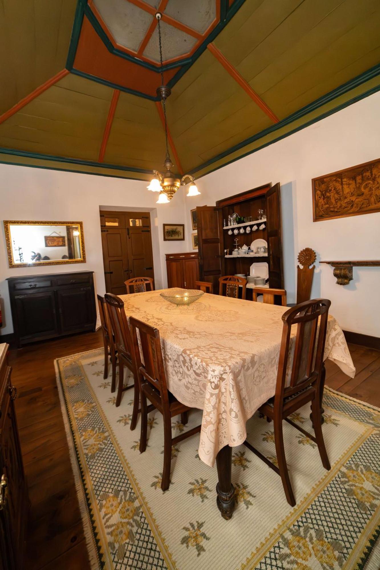 ヴィーラ・ポウカ・デ・アギアル Casa Da Tapa 7ヴィラ エクステリア 写真