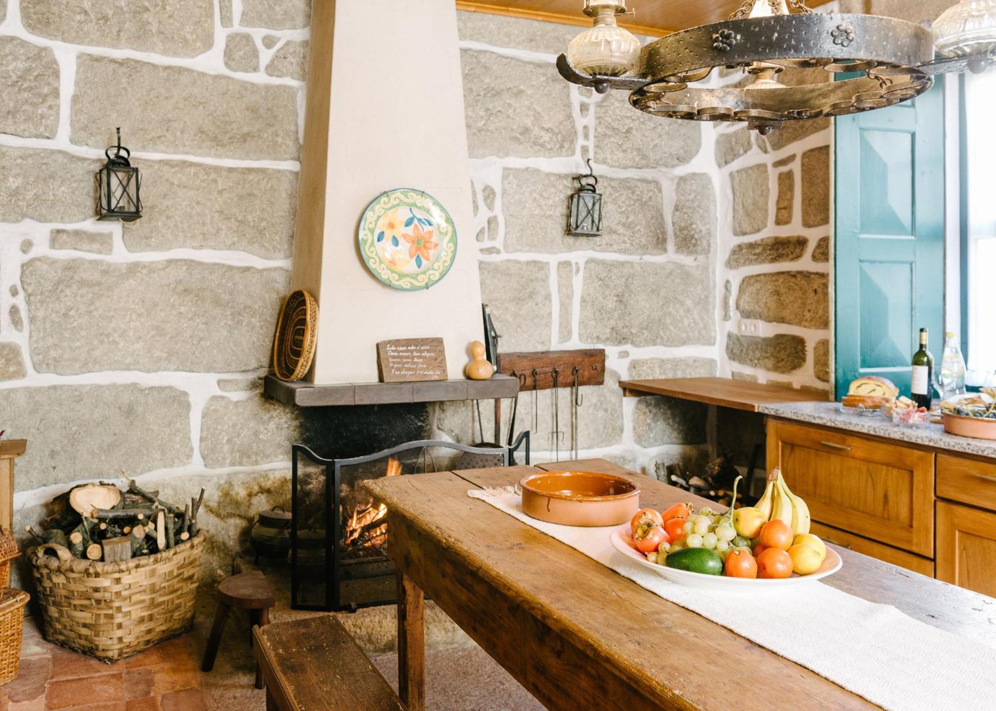 ヴィーラ・ポウカ・デ・アギアル Casa Da Tapa 7ヴィラ エクステリア 写真